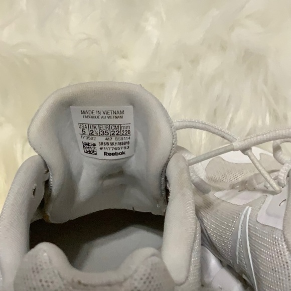 Vintage REEBOK 👟Womens Tennis shoes 👟 Size US 5- White - Picture 6 of 12